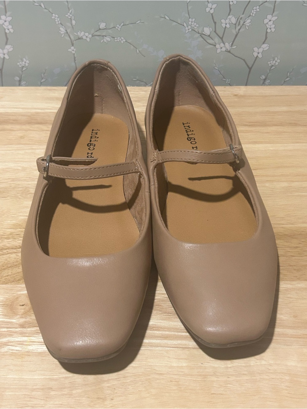Indigo Rd. Mary Jane Flats